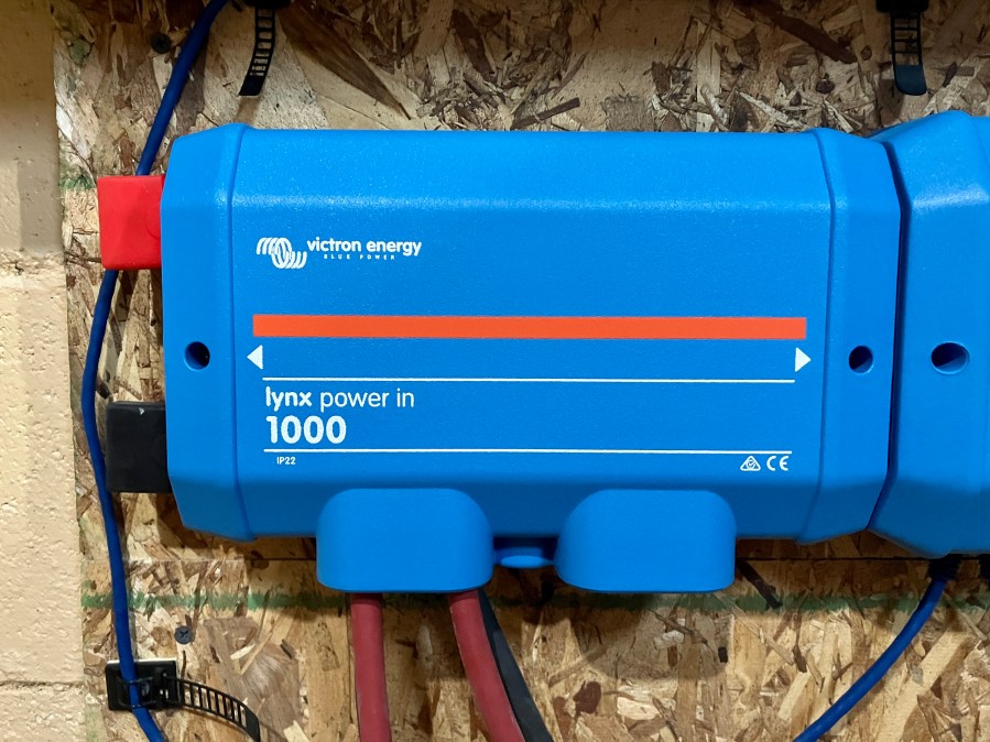 Victron Lynx Power In – Power Distribution System 1000 Amps