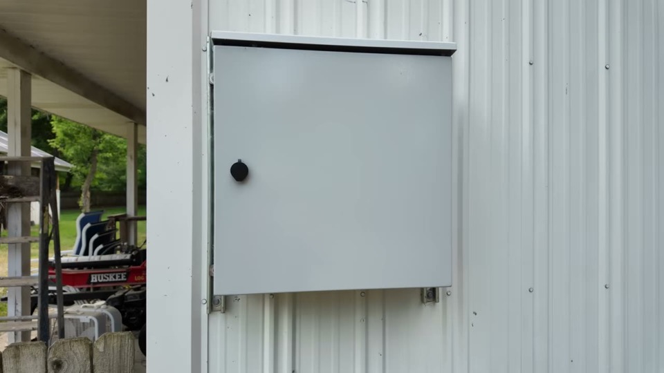 VEVOR 20×20×6″ NEMA 4 Enclosure