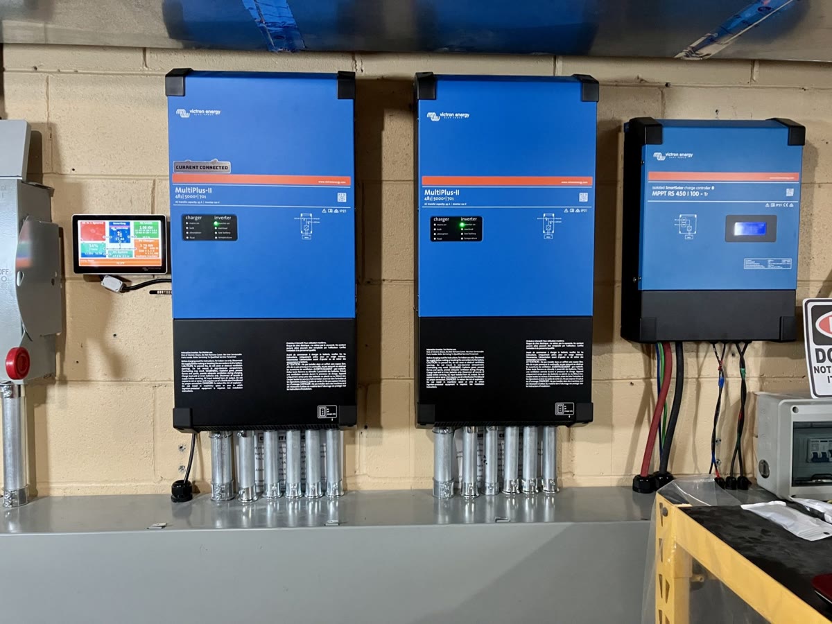 Victron MultiPlus-II inverters, MPPT RS and Cerbo GX on the power wall